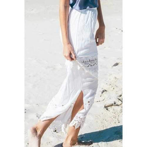 Alluring High-Waisted Lace Spliced Side Slit White Women's Maxi Skirt - White S